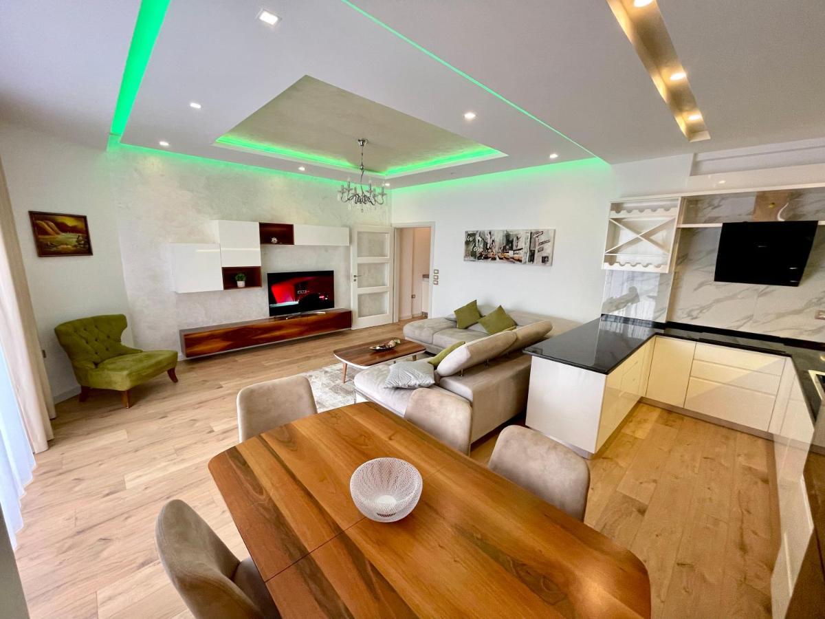 Queen'S Luxury Apartments Lake Tirana Zewnętrze zdjęcie