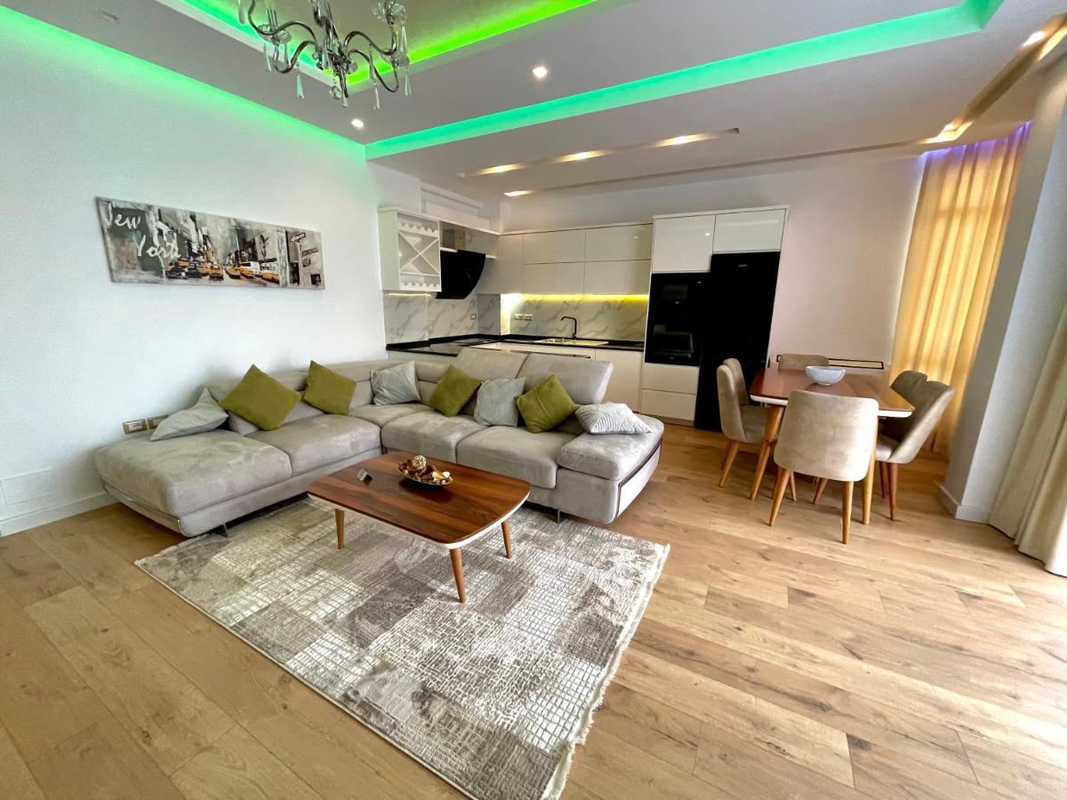 Queen'S Luxury Apartments Lake Tirana Zewnętrze zdjęcie