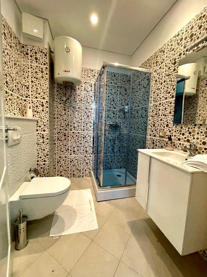 Queen'S Luxury Apartments Lake Tirana Zewnętrze zdjęcie