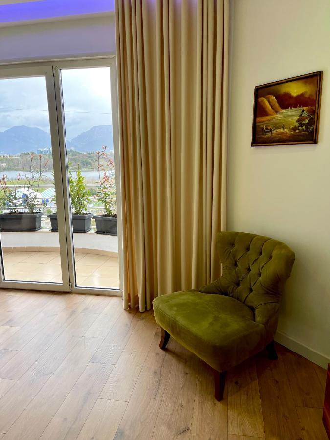 Queen'S Luxury Apartments Lake Tirana Zewnętrze zdjęcie